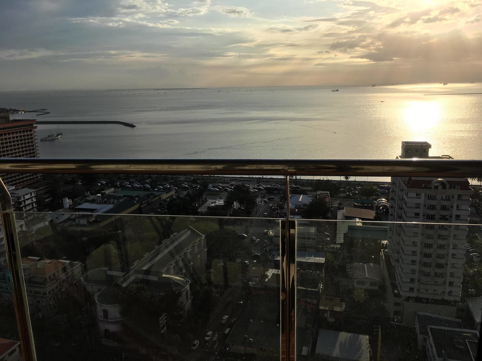 Malate Bayview Mansion City View Manila Exterior foto